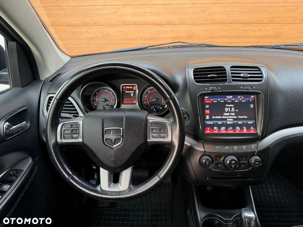 Dodge Journey - 12