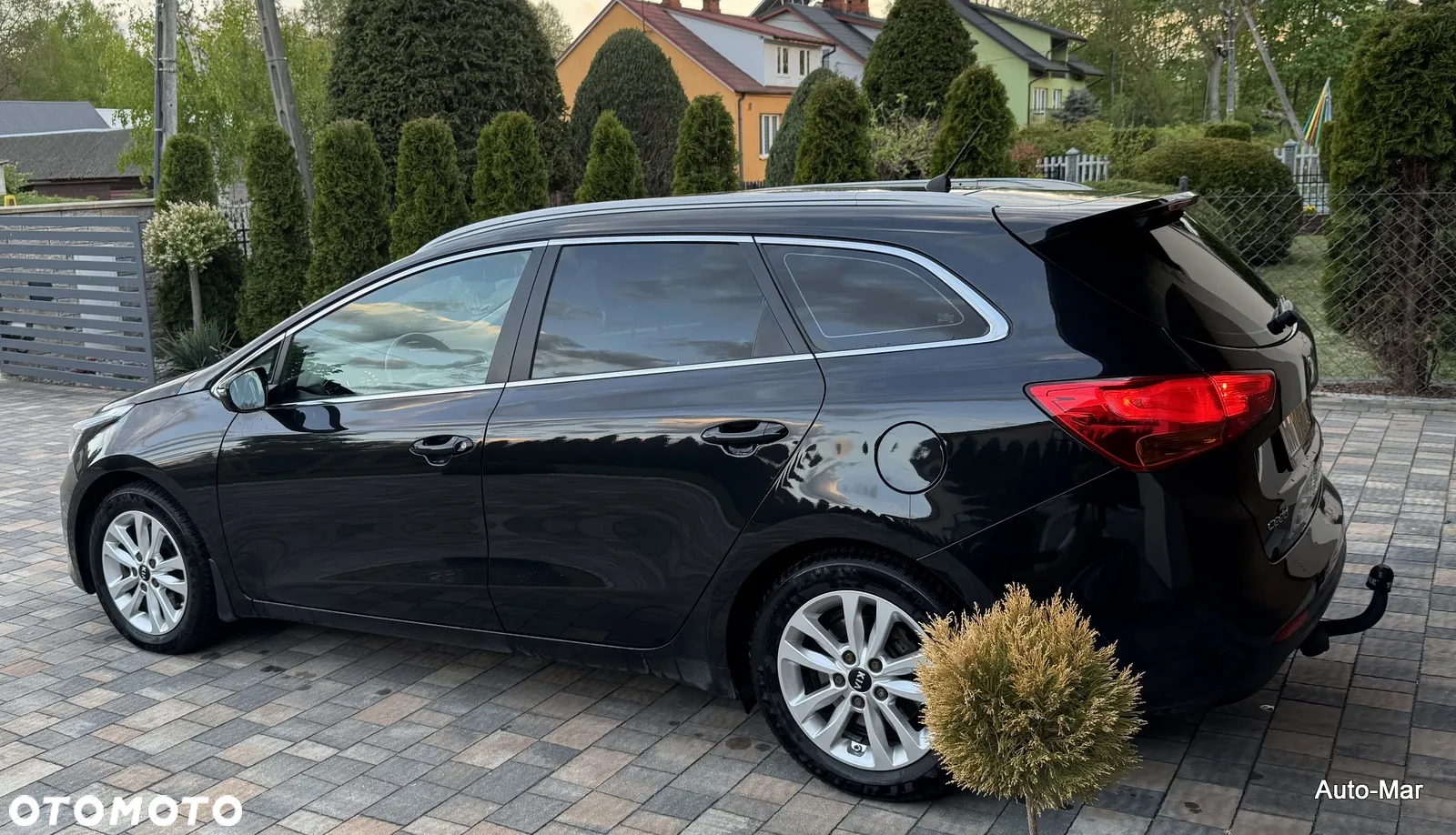 Kia Ceed 1.6 CRDi 136 ISG SW Edition 7 - 4