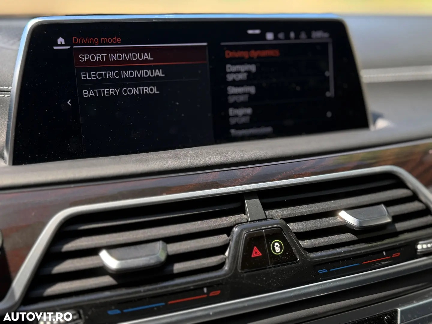 BMW Seria 7 745Le xDrive AT PHEV - 13