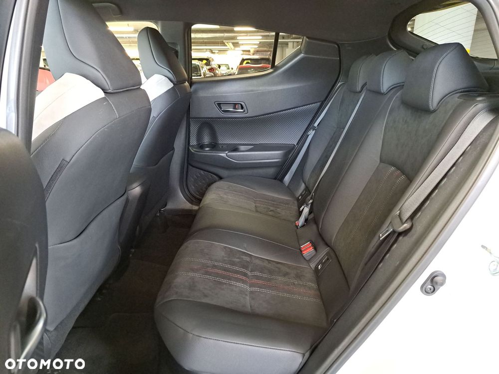 Toyota C-HR 2.0 Hybrid GR Sport - 13