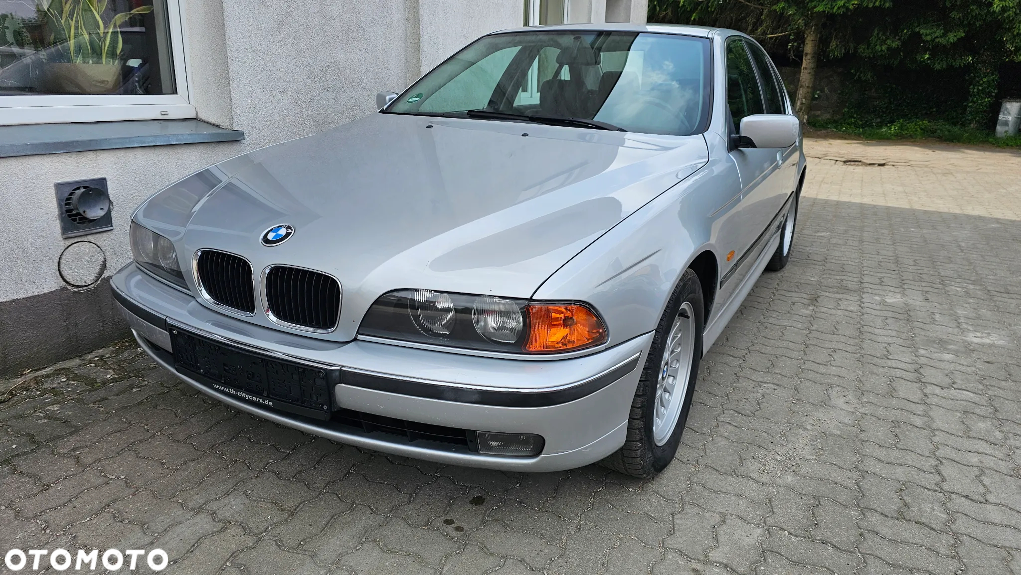 BMW Seria 5 523i - 14