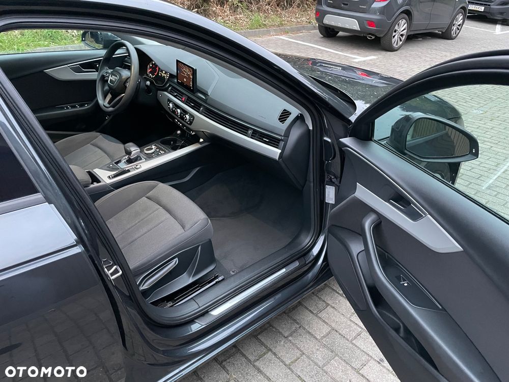 Audi A4 - 14