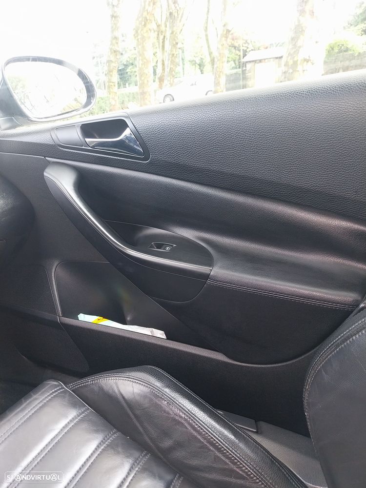 VW Passat 2.0 TDI Confortline - 3