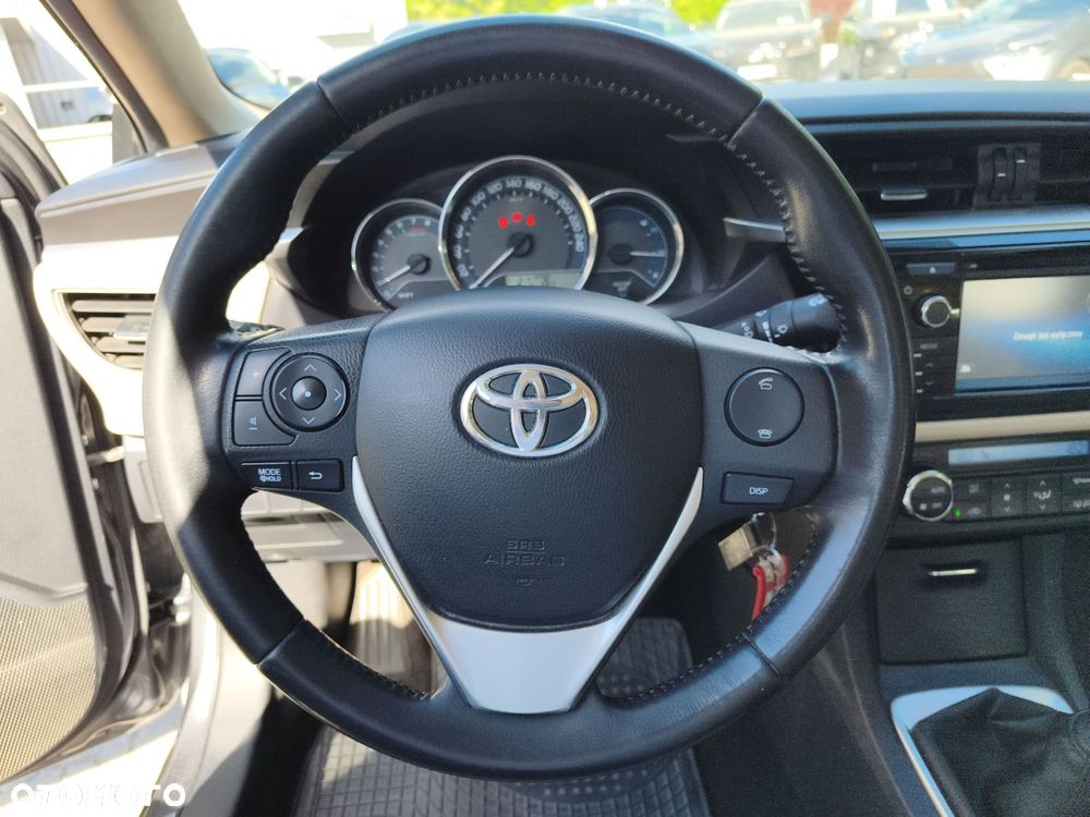 Toyota Corolla 1.6 Premium EU6 - 20