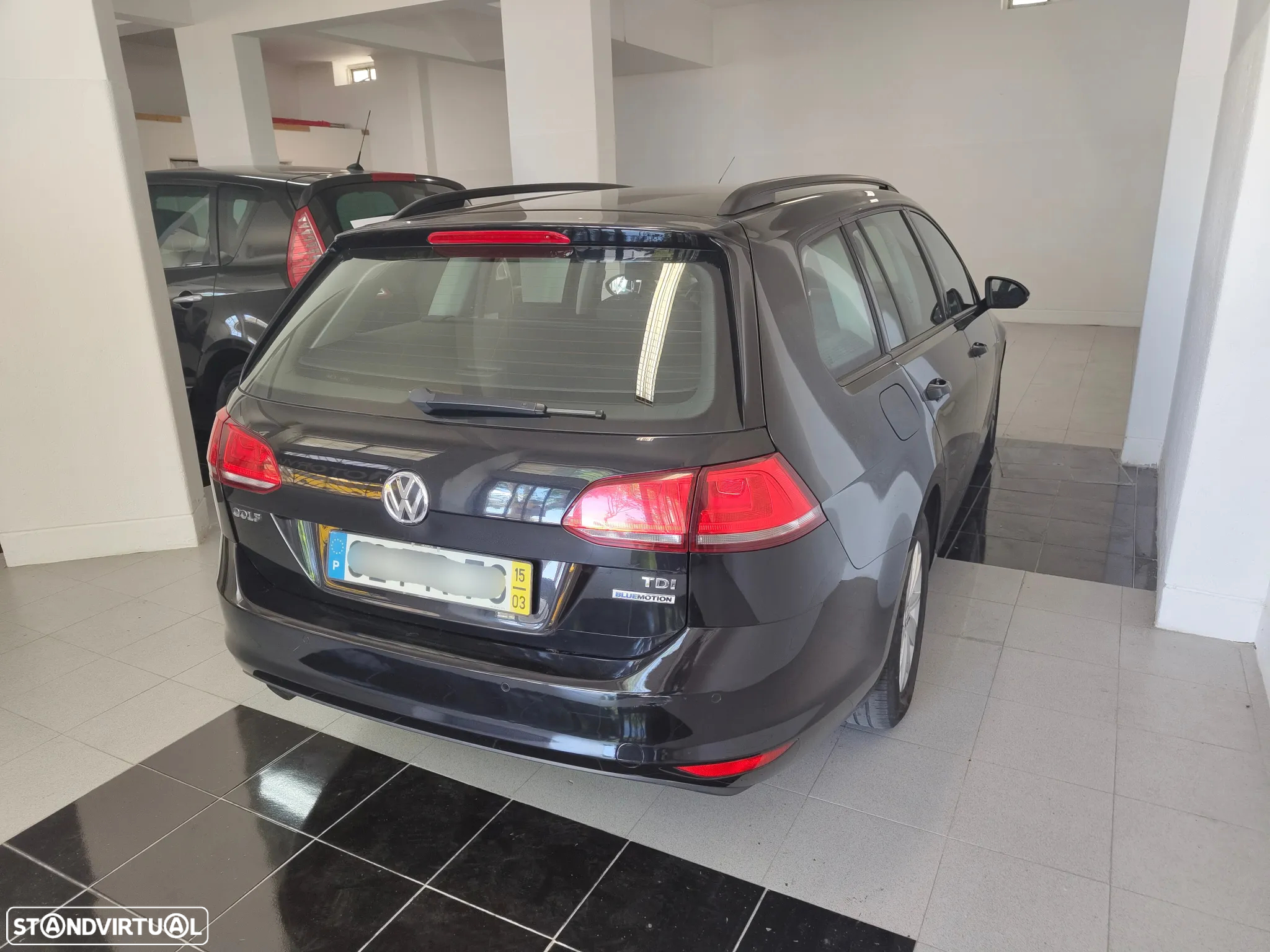 VW Golf Variant 1.6 TDi BlueMotion Trendline - 3