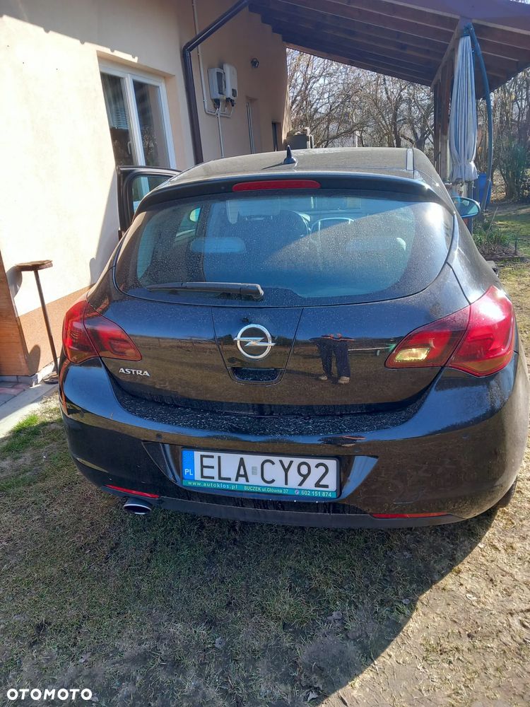 Opel Astra 1.4 Turbo - 5