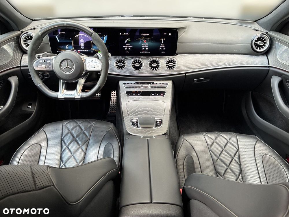 Mercedes-Benz CLS - 15