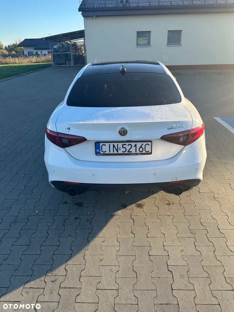 Alfa Romeo Giulia 2.0 Turbo Veloce - 20