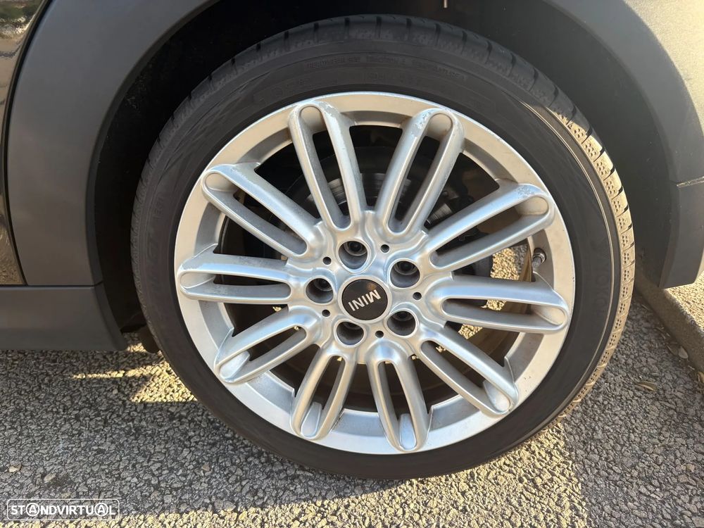 MINI 3 Portas One - 15
