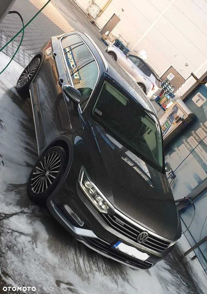 Volkswagen Passat Alltrack 2.0 TDI SCR 4Mot DSG - 2