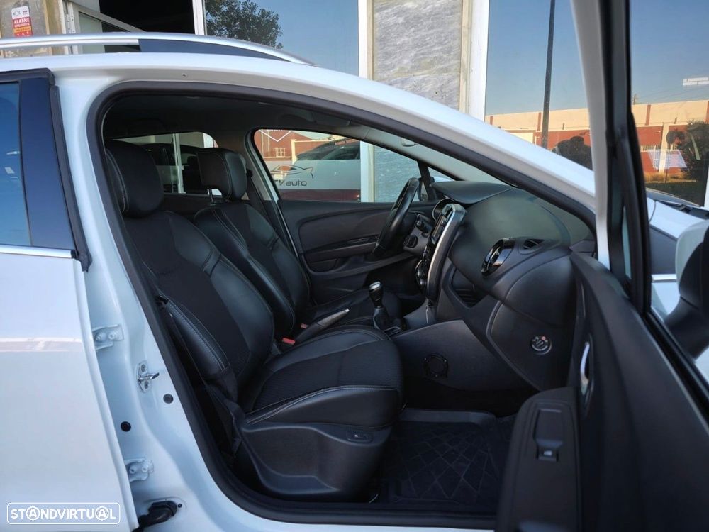 Renault Clio Sport Tourer dCi 90 Limited - 15