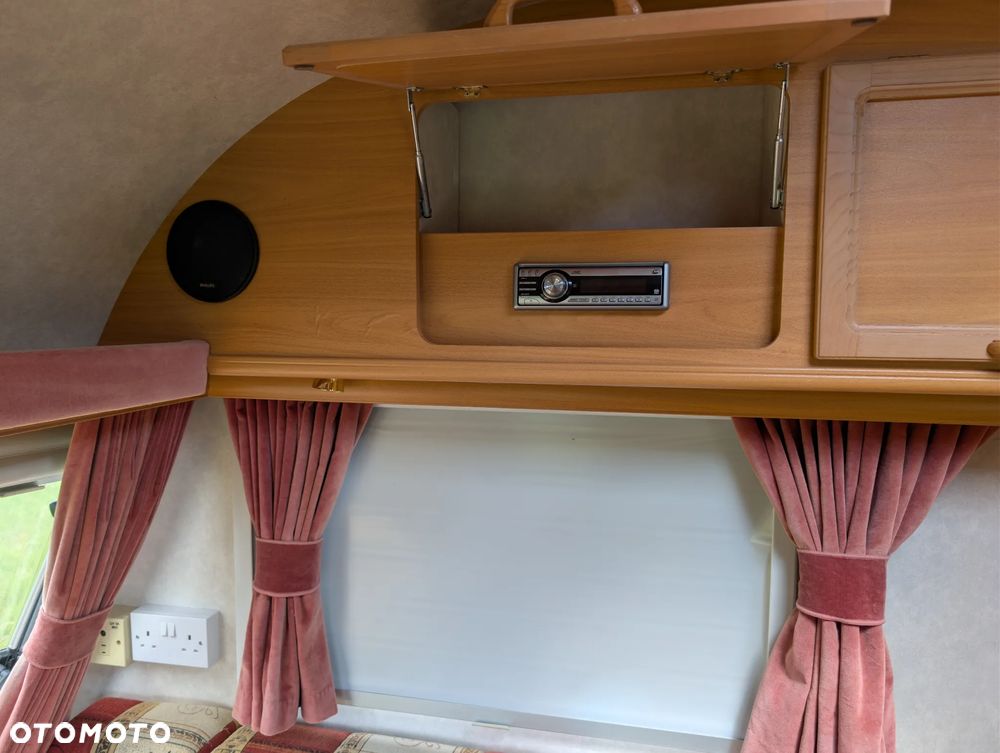Avondale Coachcraft Dart 510 - 11