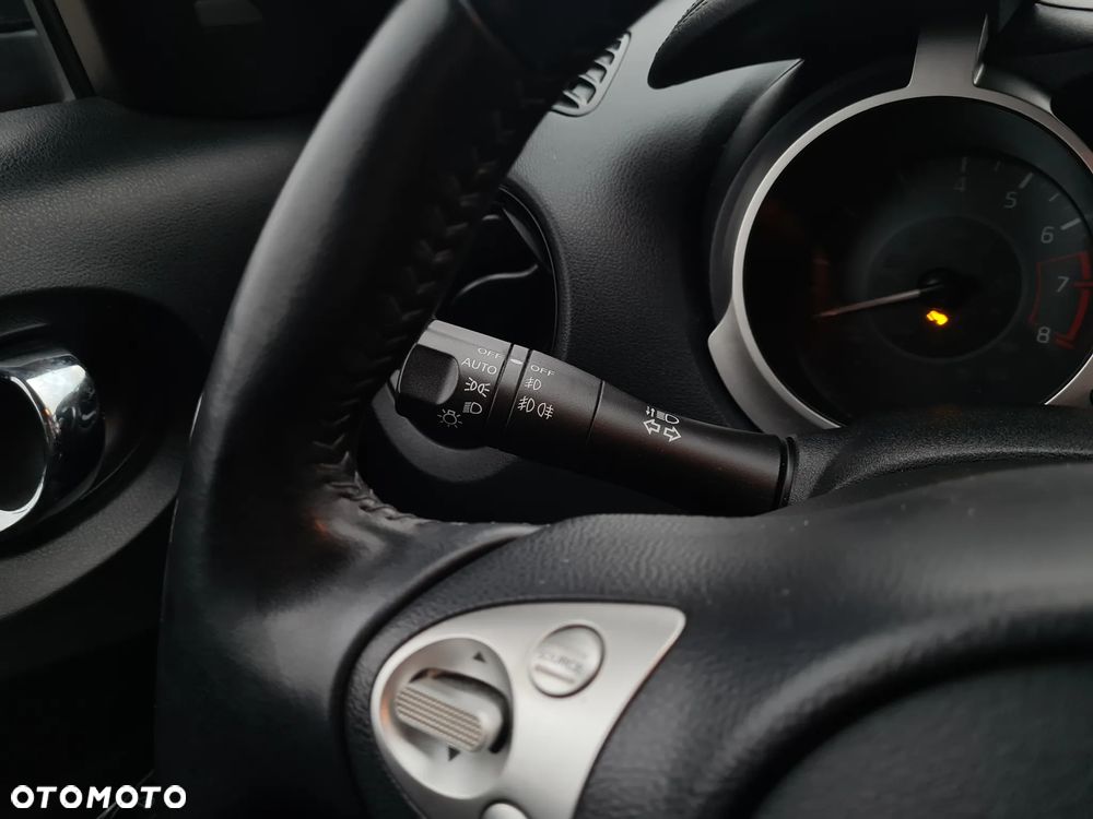 Nissan Juke 1.6 N-Connecta - 12