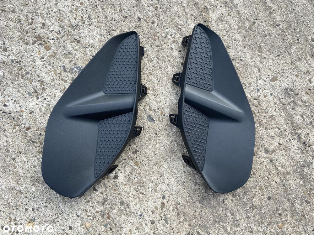 OPEL CORSA F KRATKA ZAŚLEPKA ZDERZAKA PRZEDNIEGO - 1