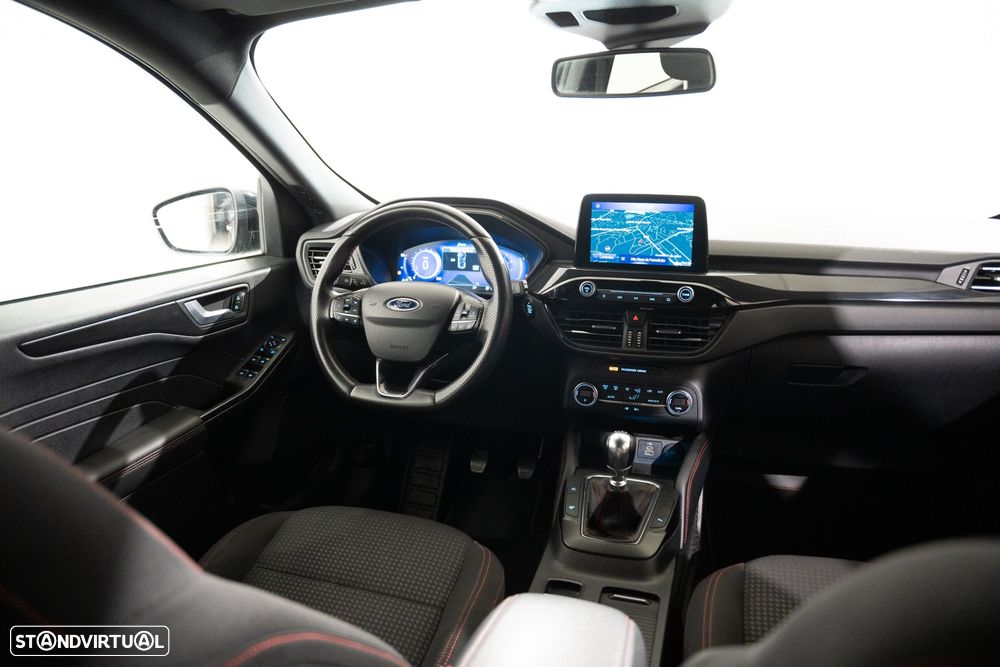 Ford Kuga 1.5 EcoBoost ST-Line - 9