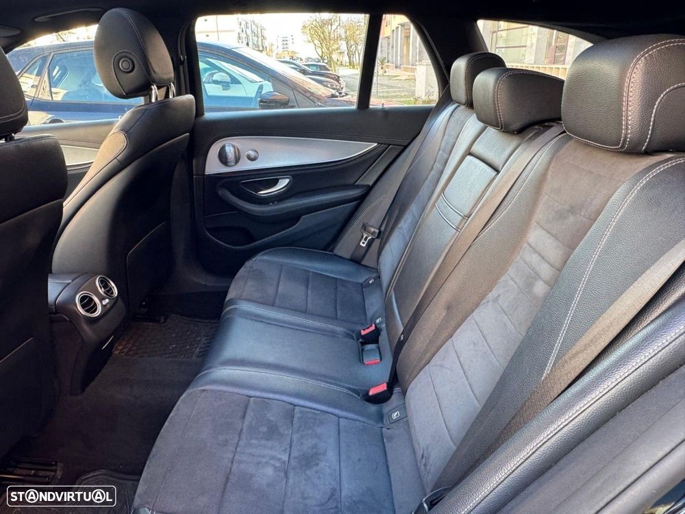 Mercedes-Benz E 220 d AMG Line - 22