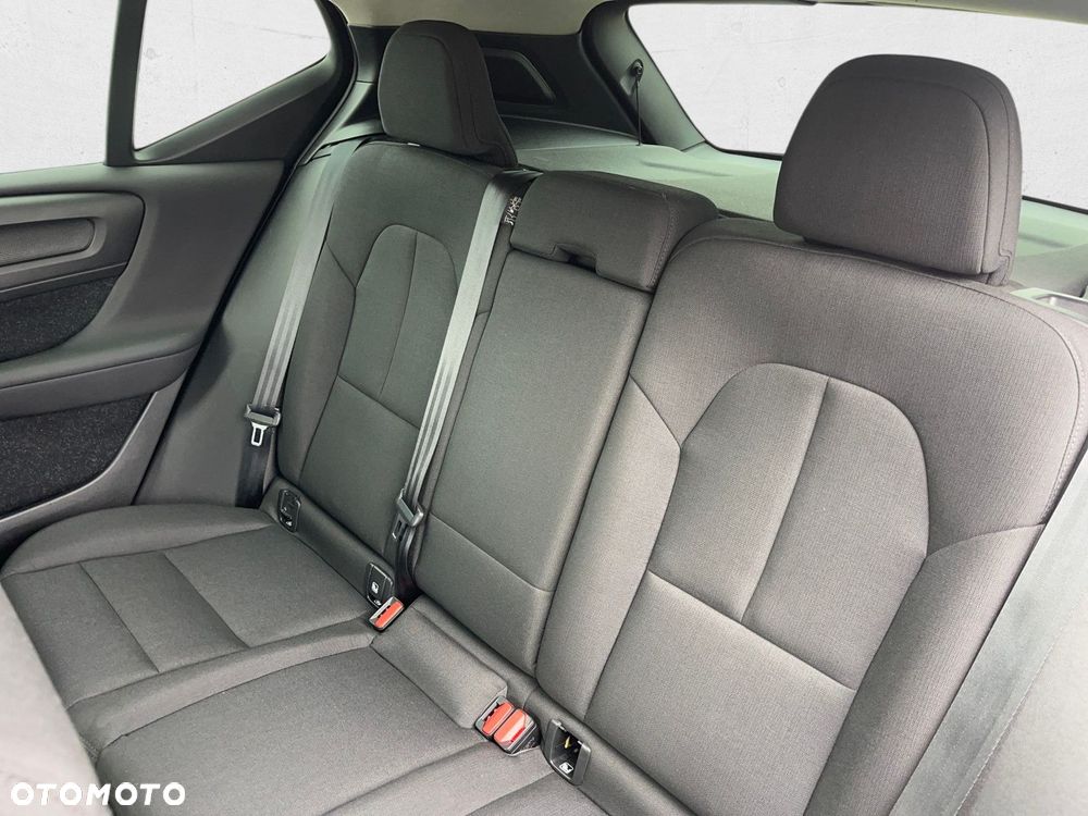 Volvo XC 40 - 19