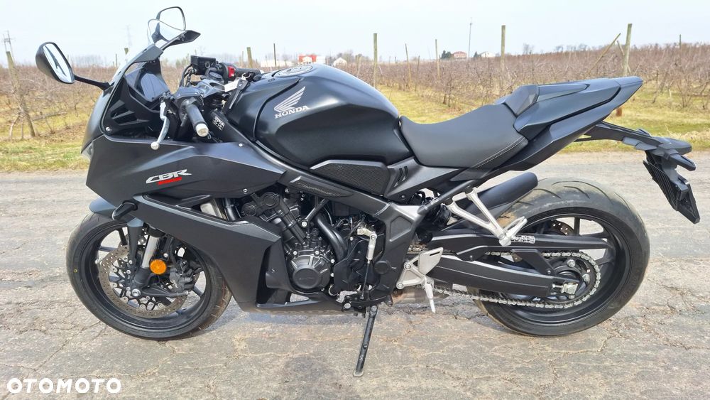 Honda CBR - 3