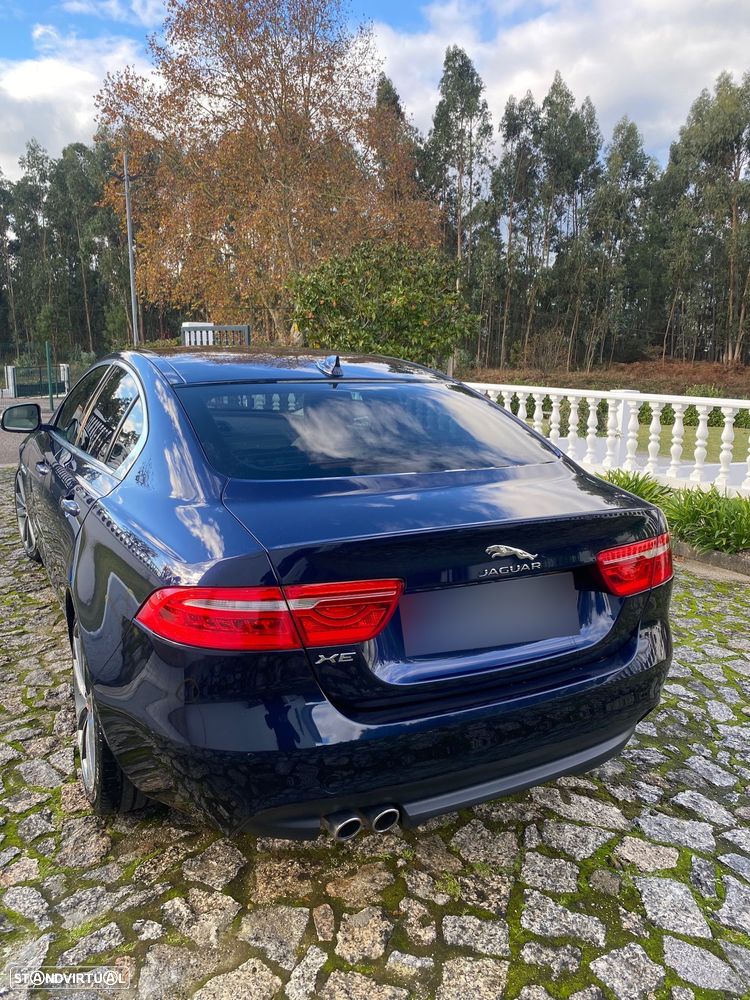 Jaguar XE 2.0 D Prestige Aut. - 26
