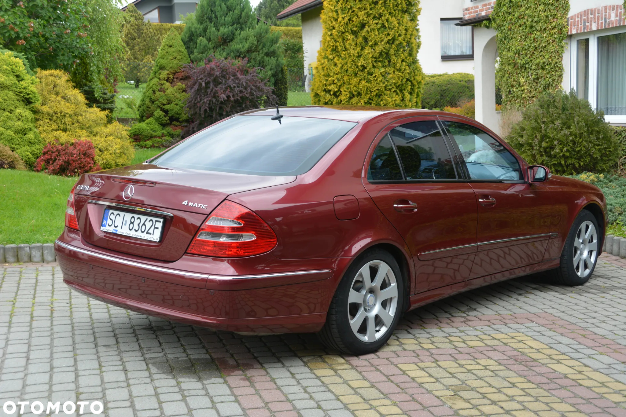 Mercedes-Benz Klasa E 320 4-Matic Avantgarde - 4