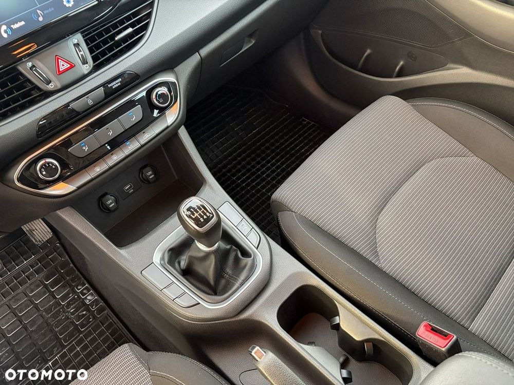 Hyundai i30 1.0 T-GDI Modern - 19