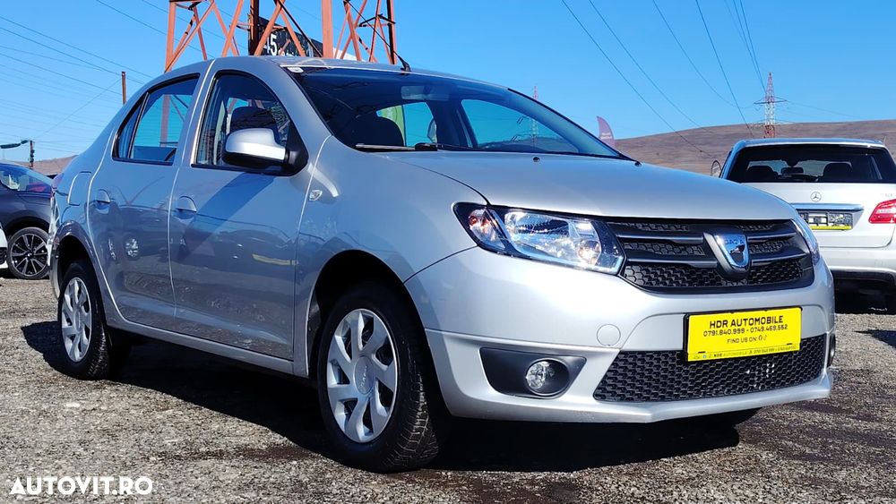 Dacia Logan 1.2 16V 75 Essentiel - 3