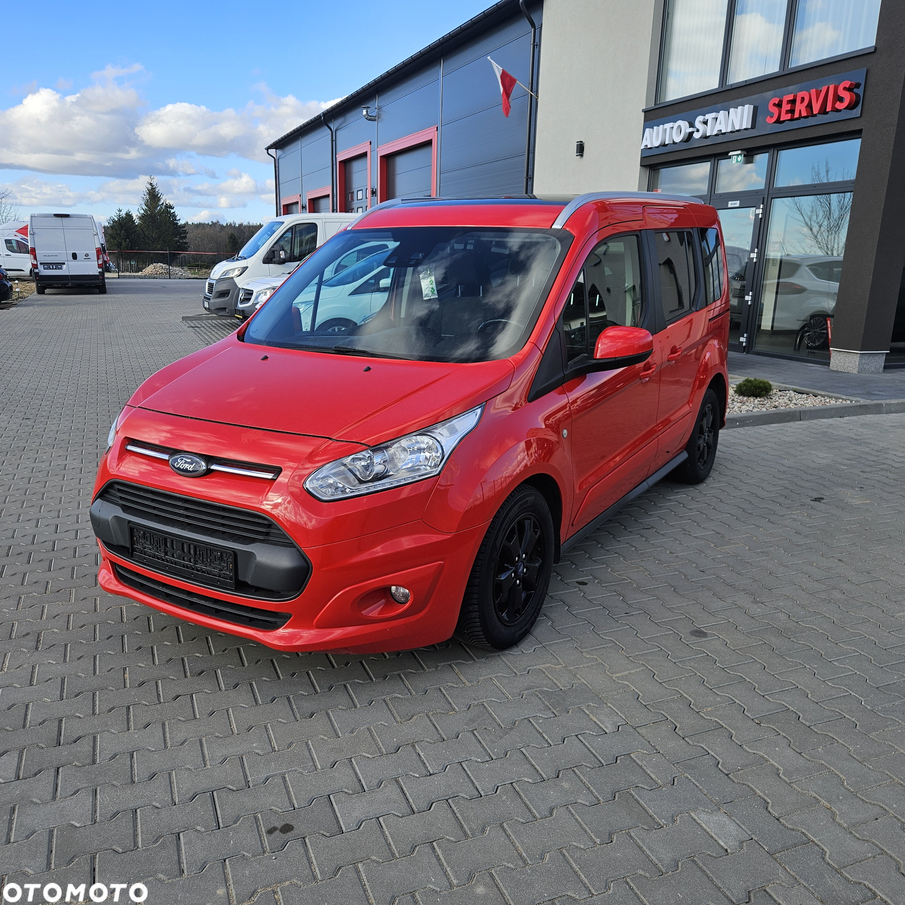 Ford Tourneo Connect 1.0 EcoBoost Start-Stop Titanium - 2