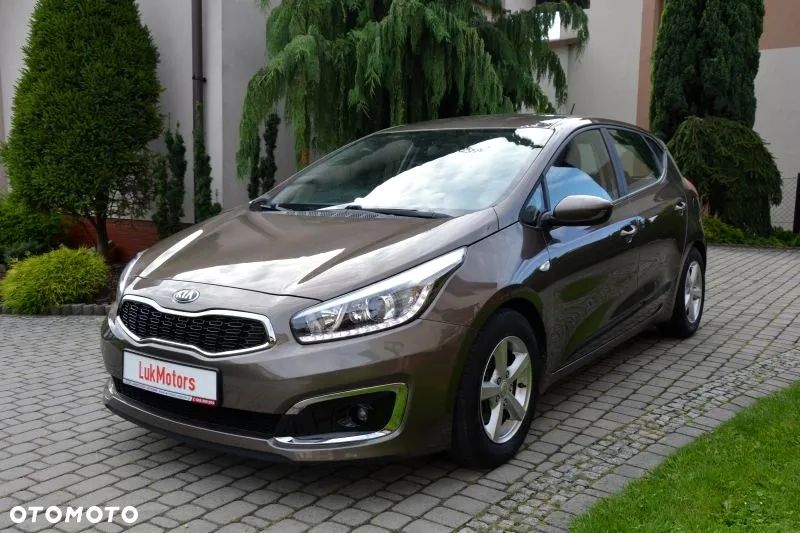 Kia Ceed Cee'd 1.4 L - 18
