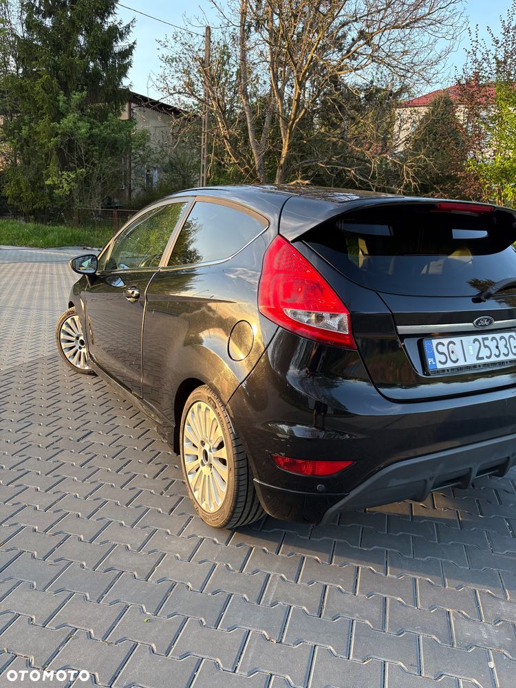 Ford Fiesta 1.25 Ambiente - 6