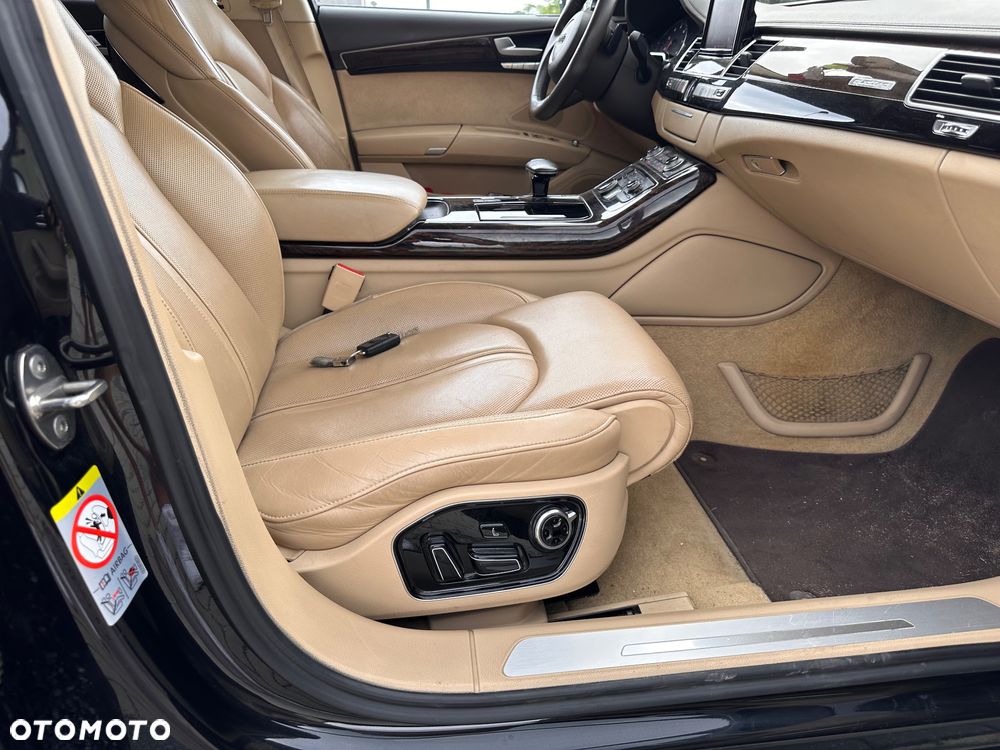 Audi A8 4.2 FSI Quattro - 13