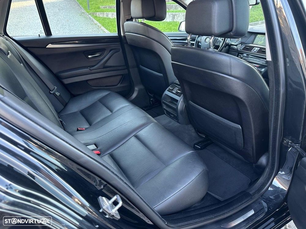 BMW 520 d Auto - 16