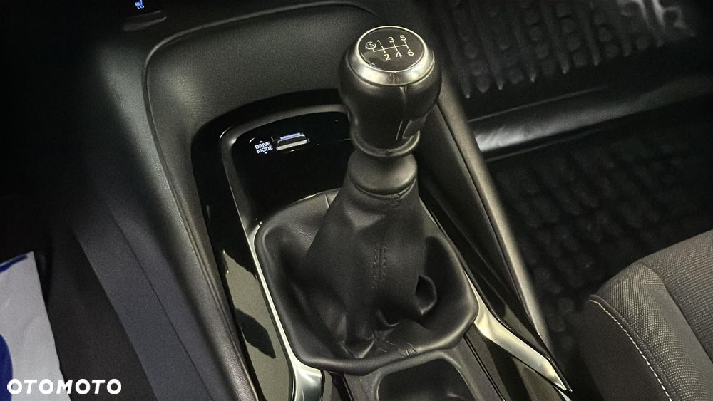 Toyota Corolla 1.2 T Comfort - 16