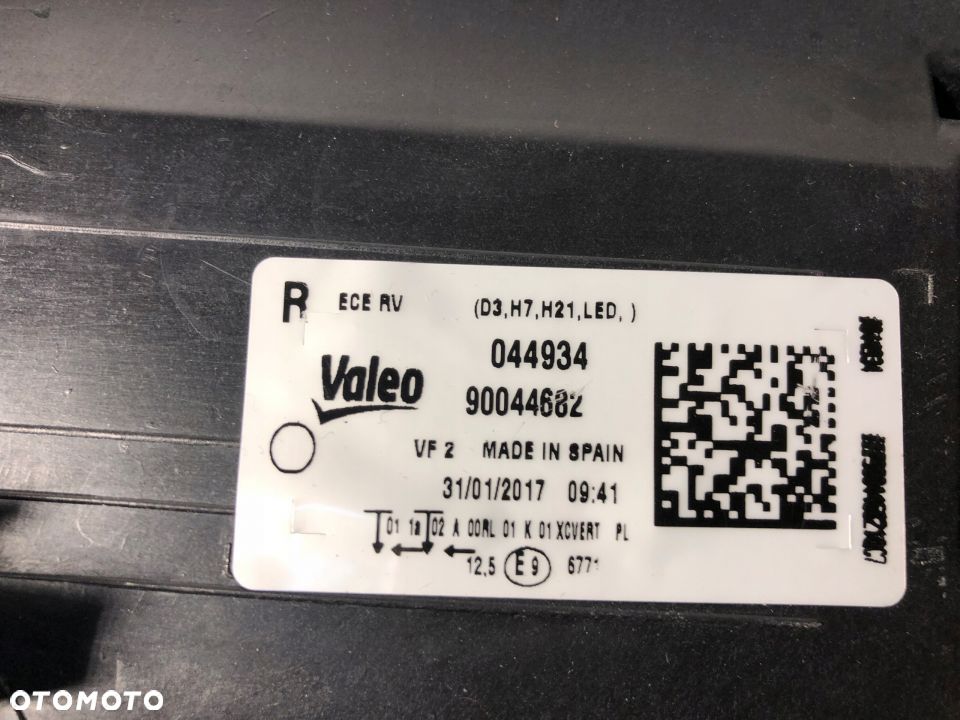 LAMPA PRZEDNIA PRAWA VW GOLF VII 2012-2016 - VALEO BI-XENON - 4