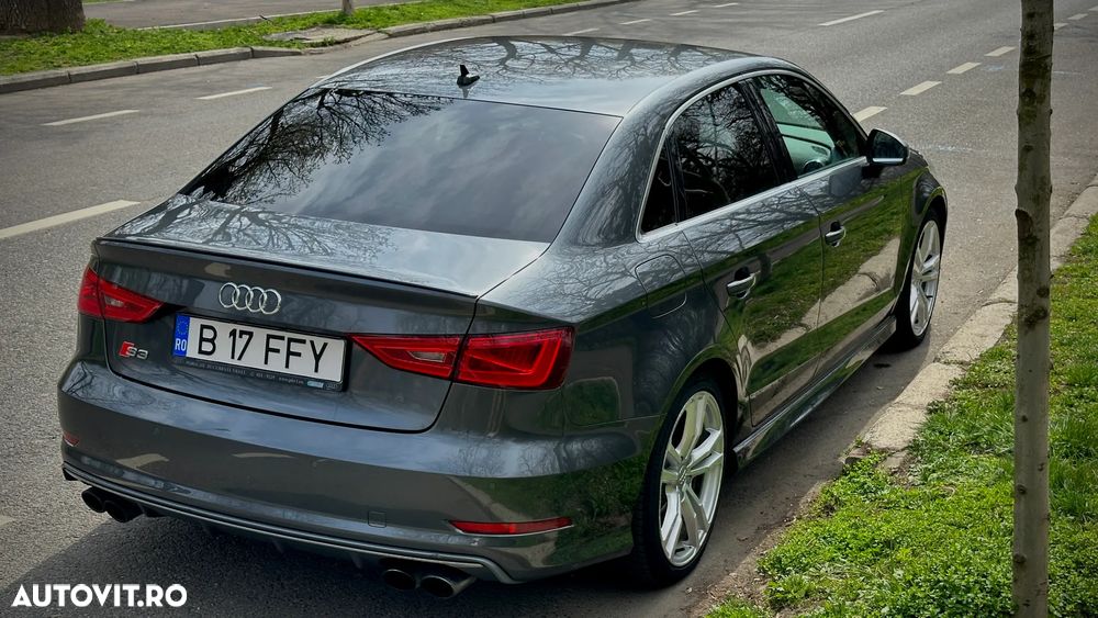 Audi S3 S tronic - 4