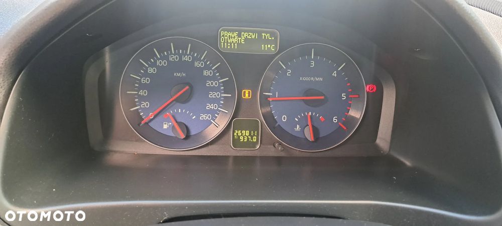 Volvo S40 D2 DRIVe R-Design - 13