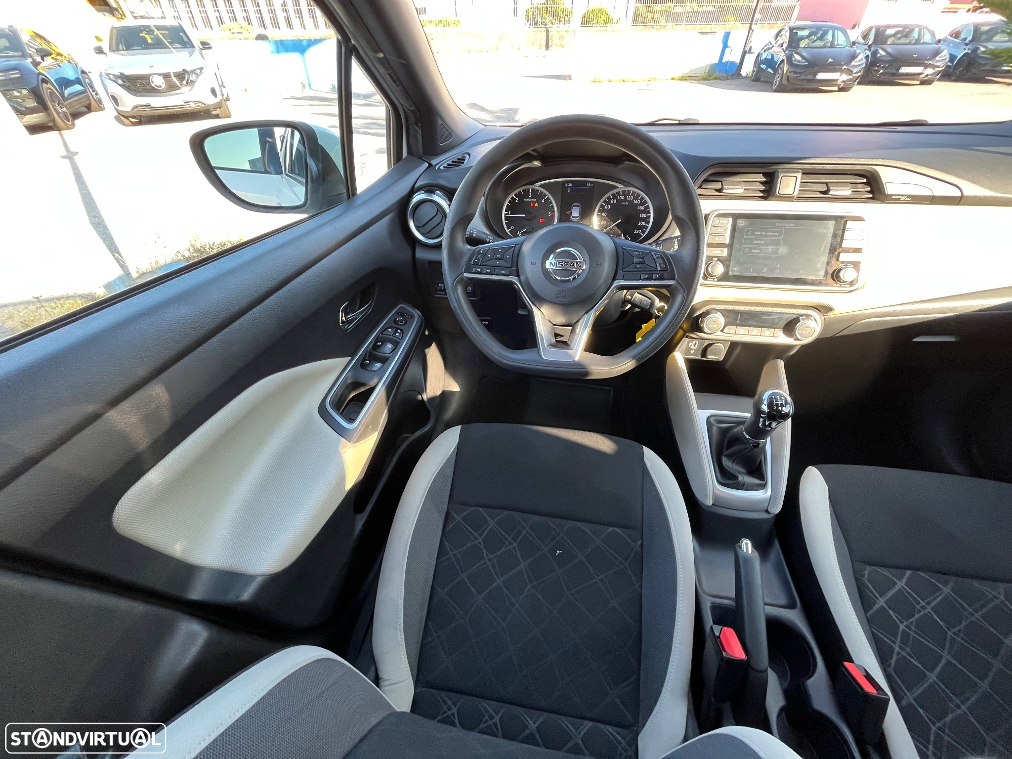 Nissan Micra 1.5 dCi N-Connecta Urban S/S - 46
