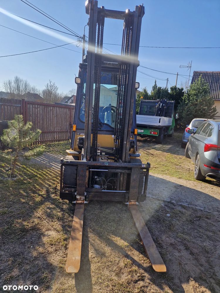 Caterpillar DP30NT - 14