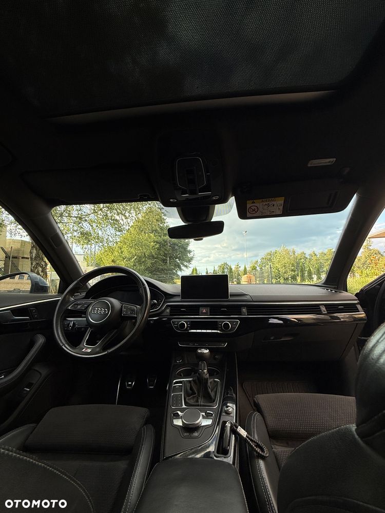 Audi A4 Avant 2.0 TDI - 14