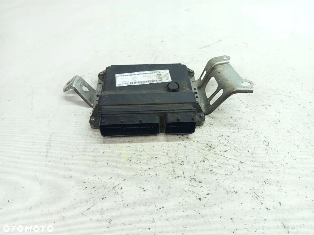 KOMPUTER SILNIKA TOYOTA YARIS II 1.33 VVTI 89661-0DB00 - 2