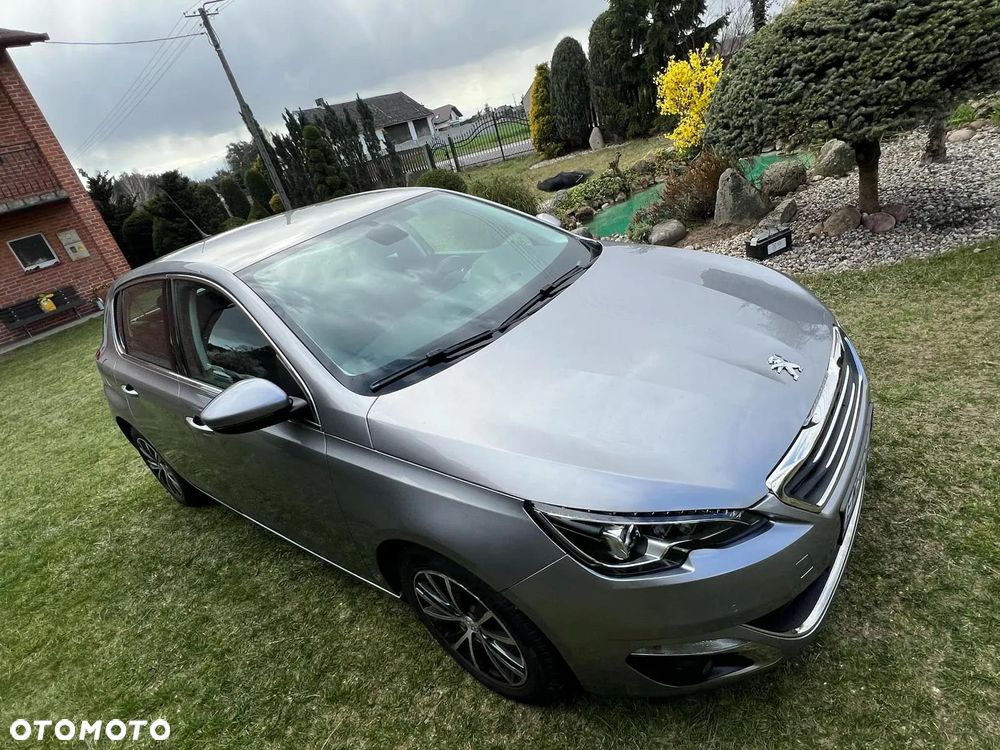 Peugeot 308 1.2 PureTech Allure S&S - 4