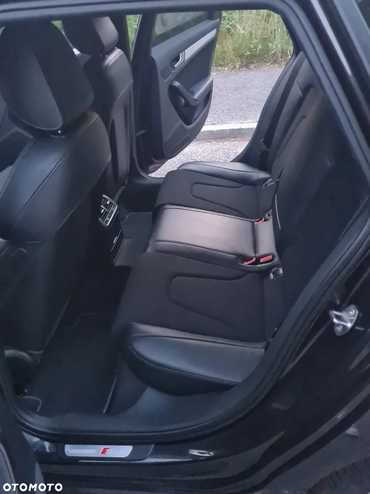 Audi A4 Avant 2.0 TDI DPF quattro S line Sportpaket - 9