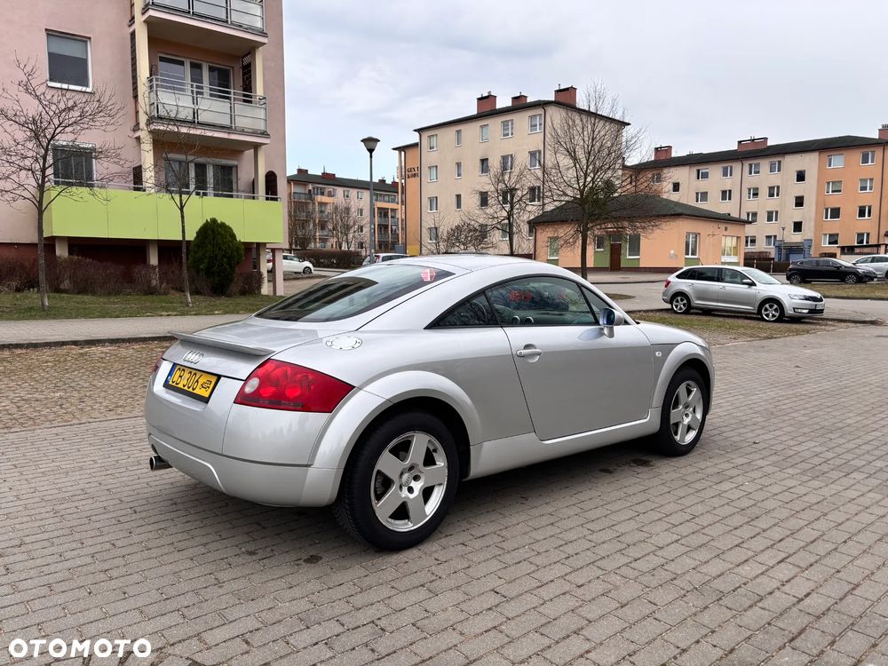 Audi TT Coupé 1.8T - 1