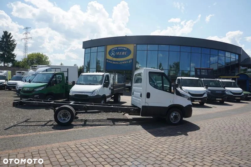 Iveco 35C16 rama wywrotka HDS skrzynia - 11