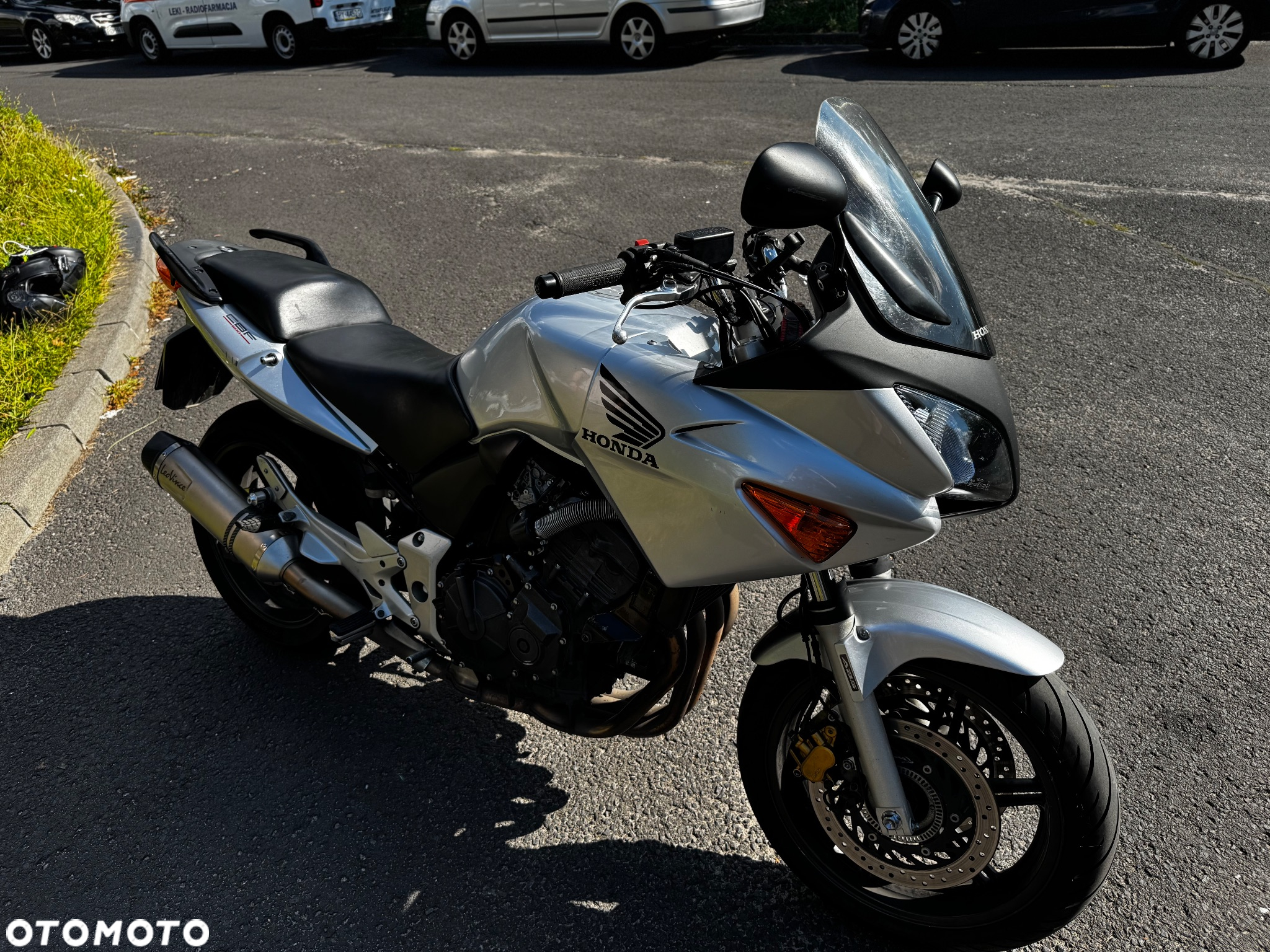 Honda CBF - 12