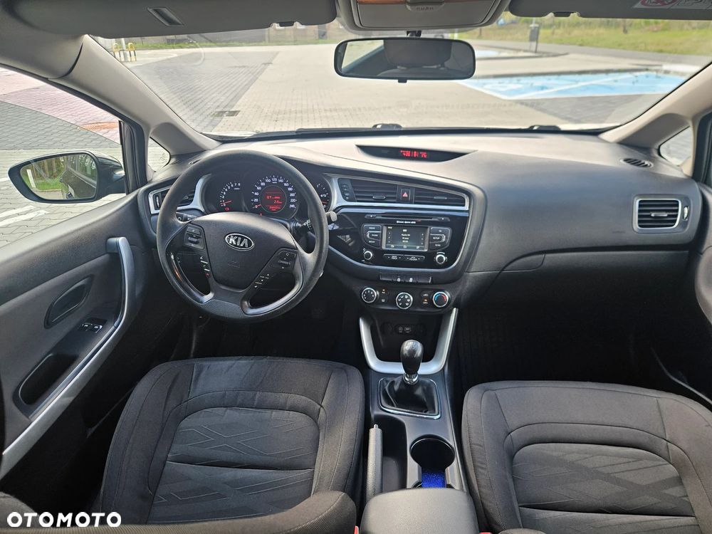 Kia Ceed 1.4 M - 16