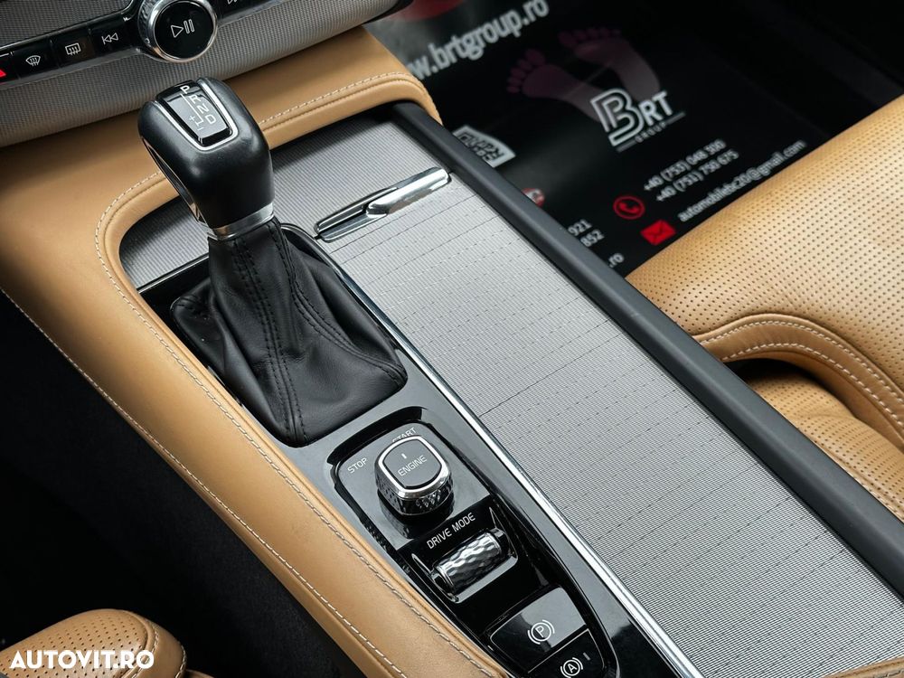 Volvo XC 90 D5 AWD Inscription - 22