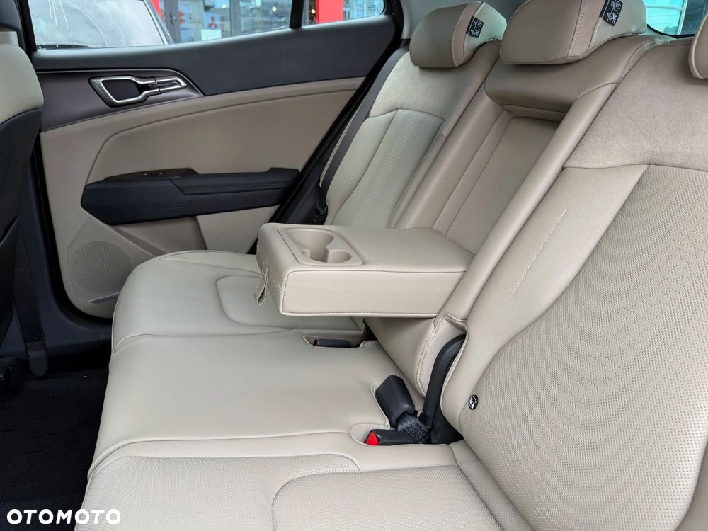 Kia Sportage 1.6 T-GDI Business Line 2WD DCT - 24