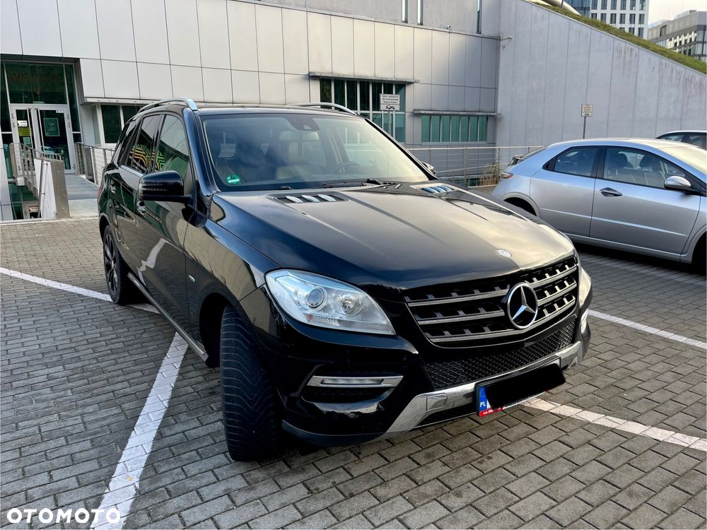 Mercedes-Benz ML 350 BlueTEC 4-Matic - 8