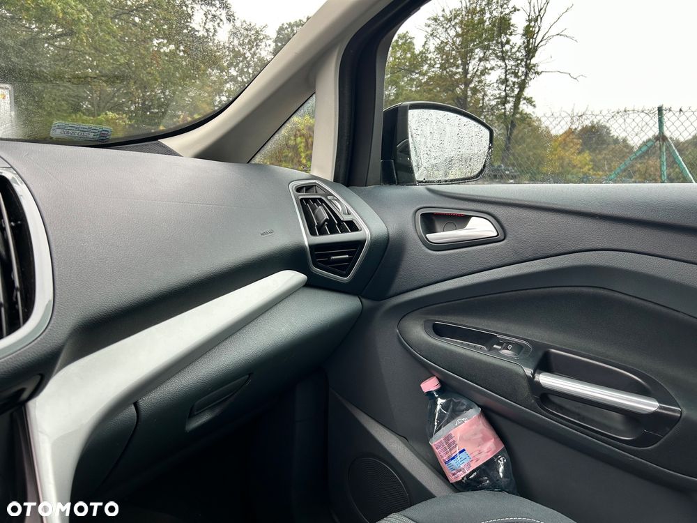 Ford C-MAX 2.0 TDCi Titanium - 21