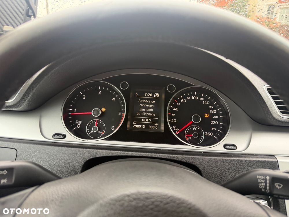 Volkswagen Passat 2.0 TDI Highline - 10